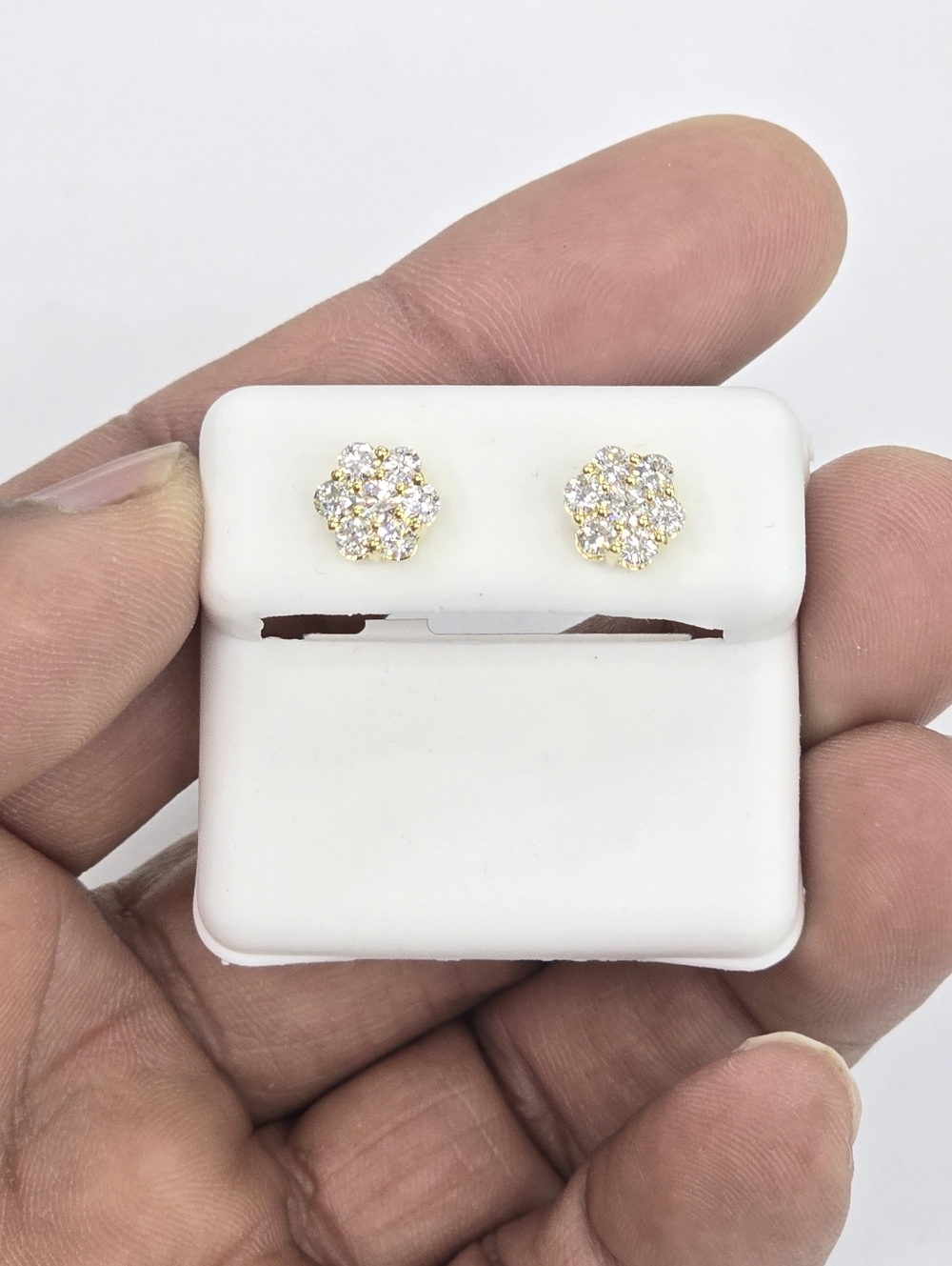 14kt Real Gold Lab Grown Diamond Flower Stud Earring